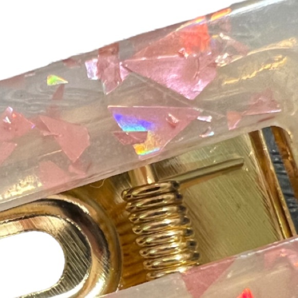 Hair Clips Two Piece Holographic Pink Hair Set Barrettes Beautiful Acrylic Resin - Picture 11 of 11